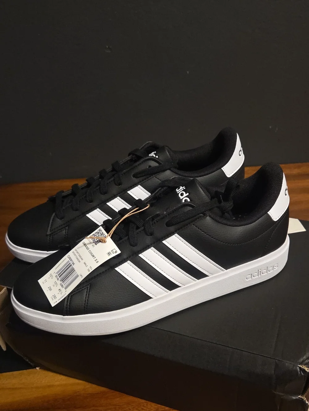 Adidas Black and White Grand Court 2.0 sneakers Men's 11 NWT